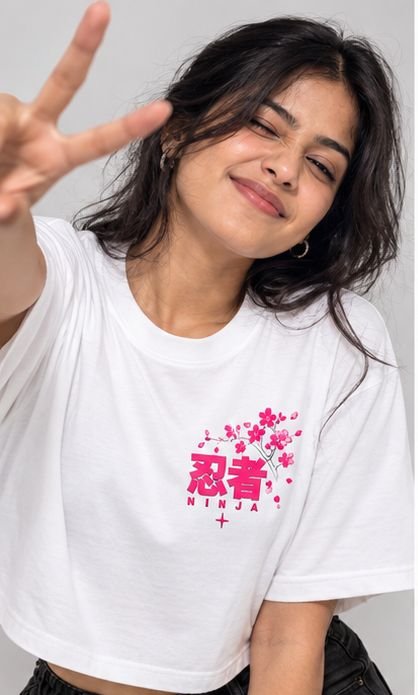 Ninja ZX-6R Pink Racing Women’s Cropped Tee - Image 5